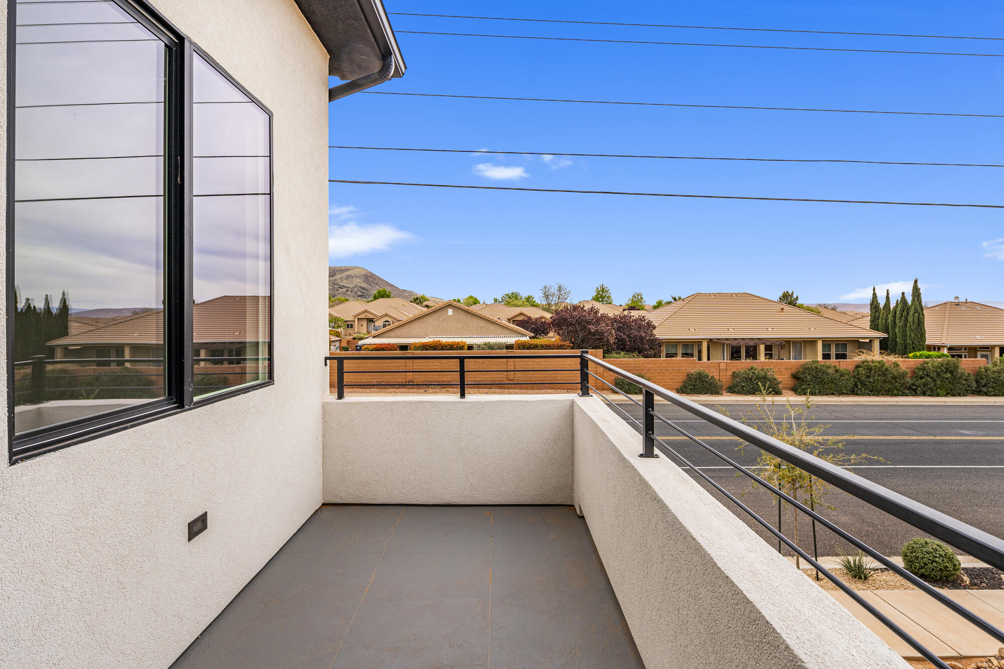 EAGLE POINTE - Residential