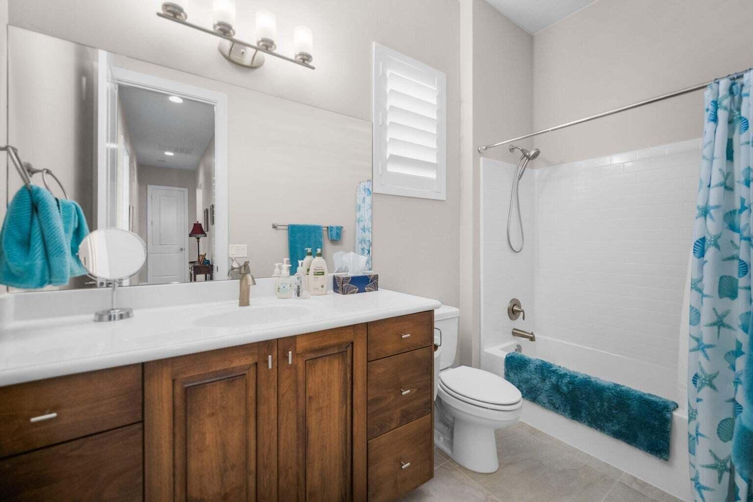 VILLAS AT SUN RIVER - Residential