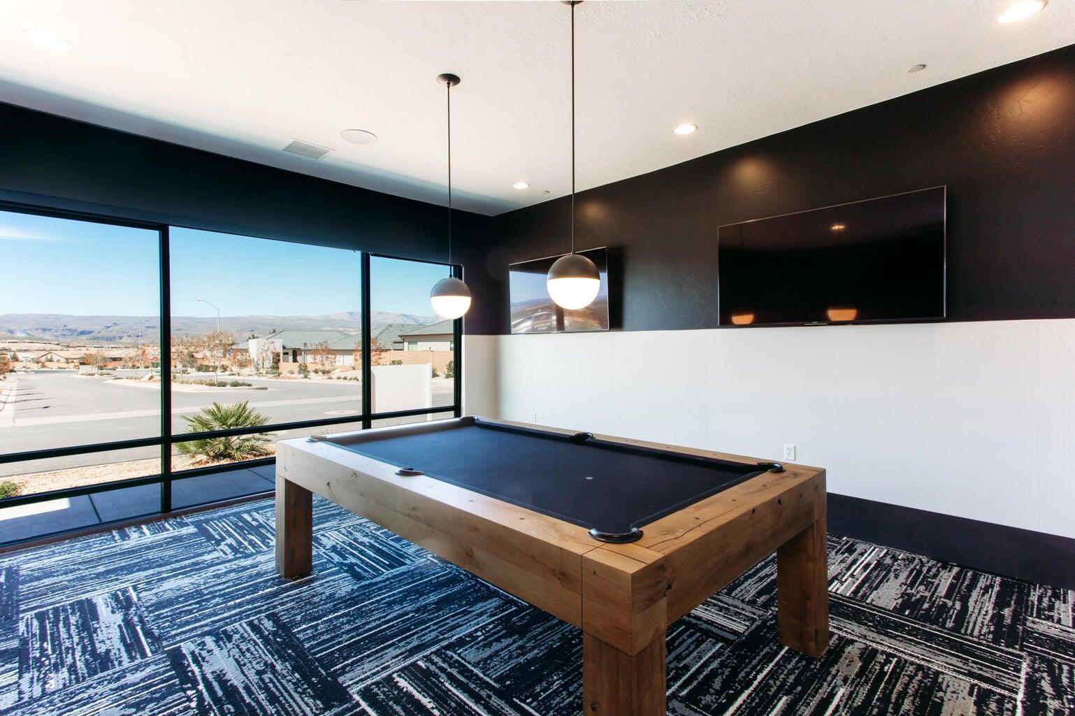 VILLAS AT SUN RIVER - Residential