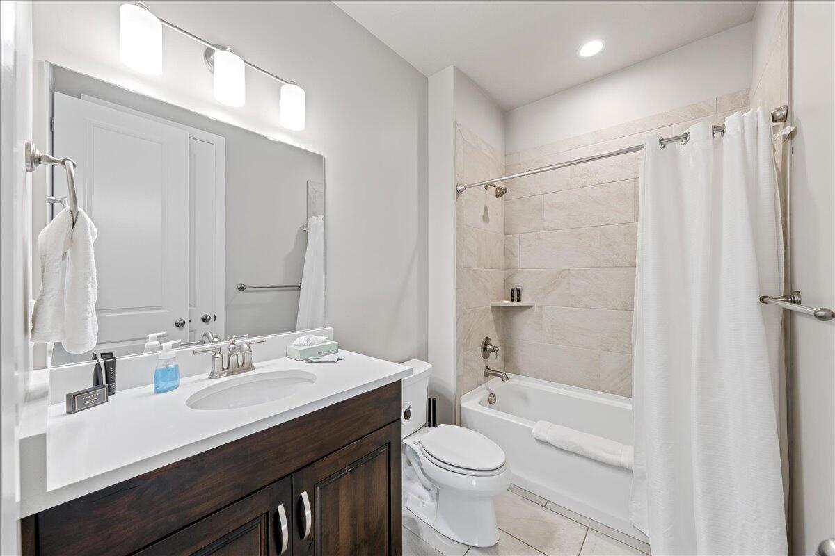 PASEOS AT SIENNA HILLS - Residential