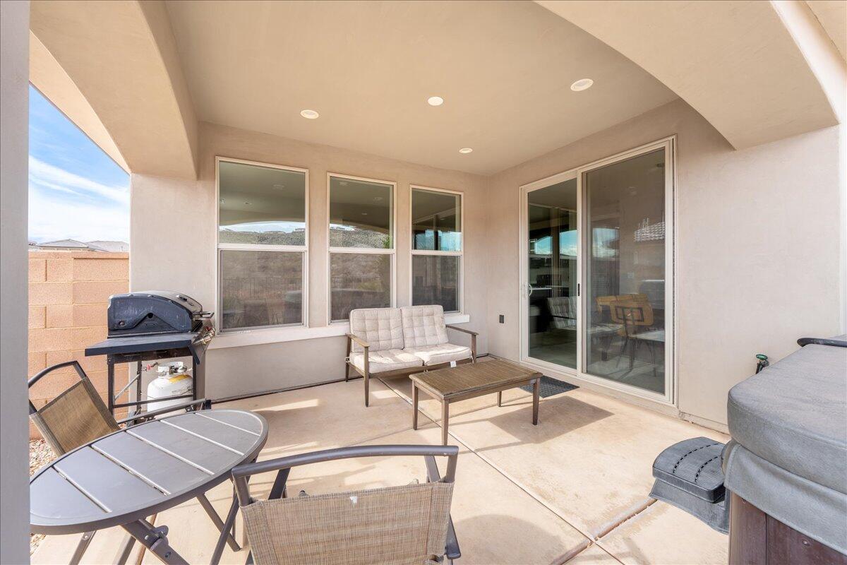 PASEOS AT SIENNA HILLS - Residential