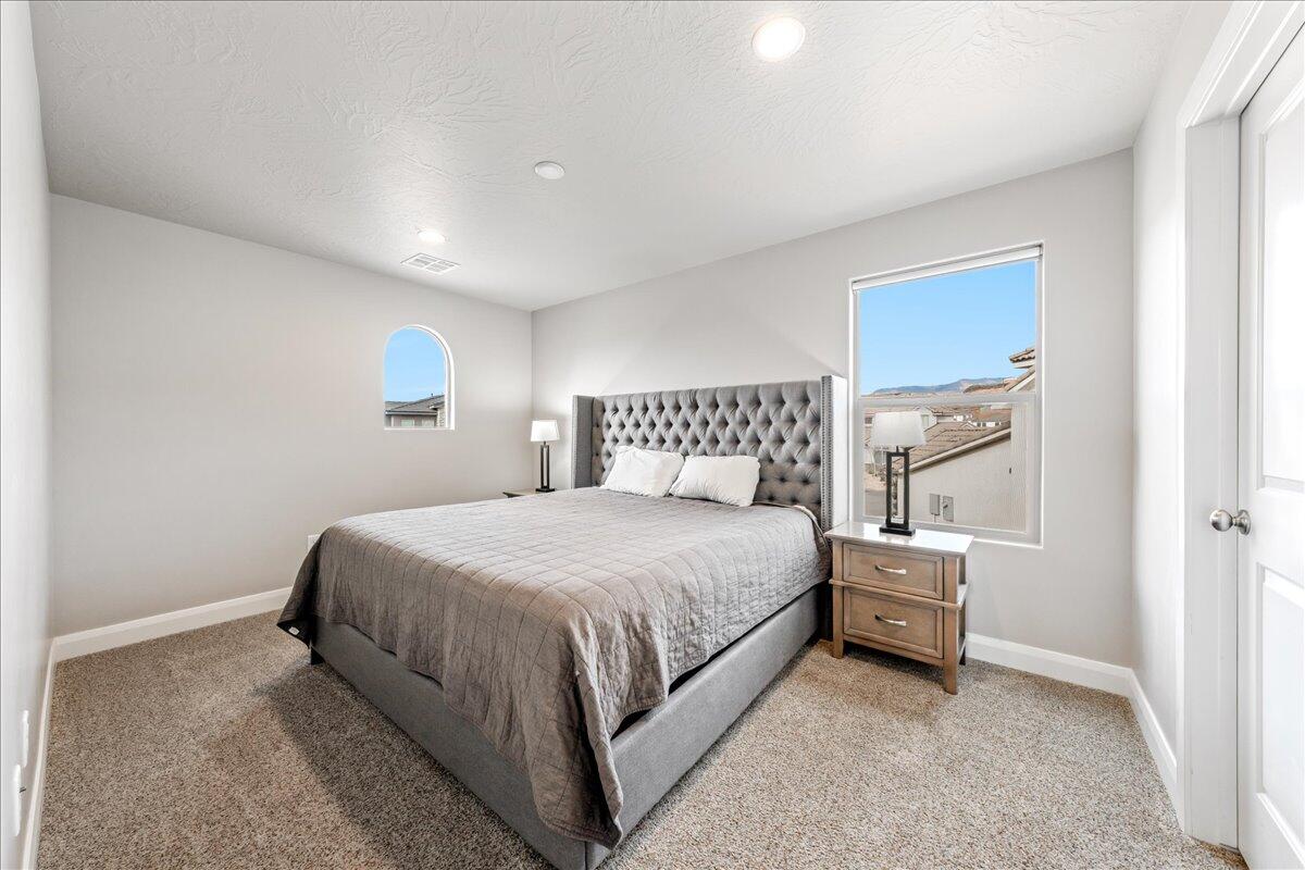 PASEOS AT SIENNA HILLS - Residential