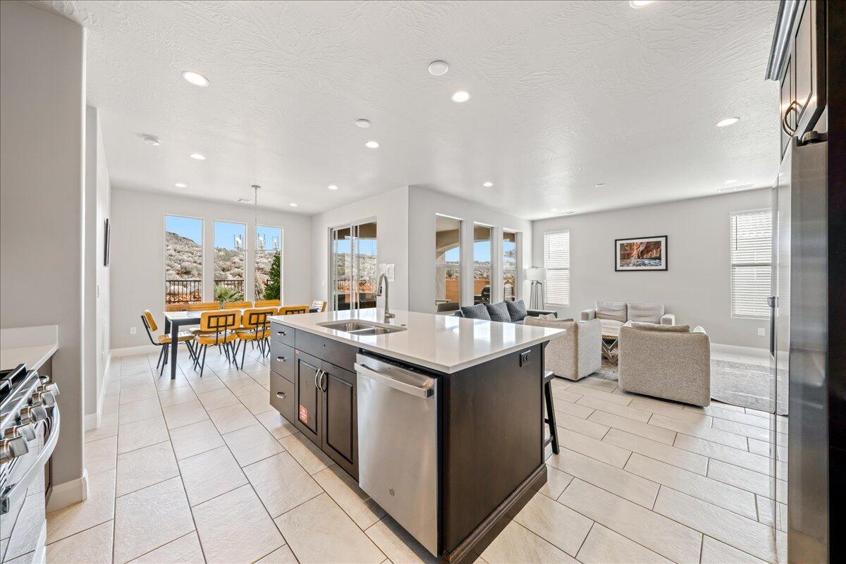 PASEOS AT SIENNA HILLS - Residential