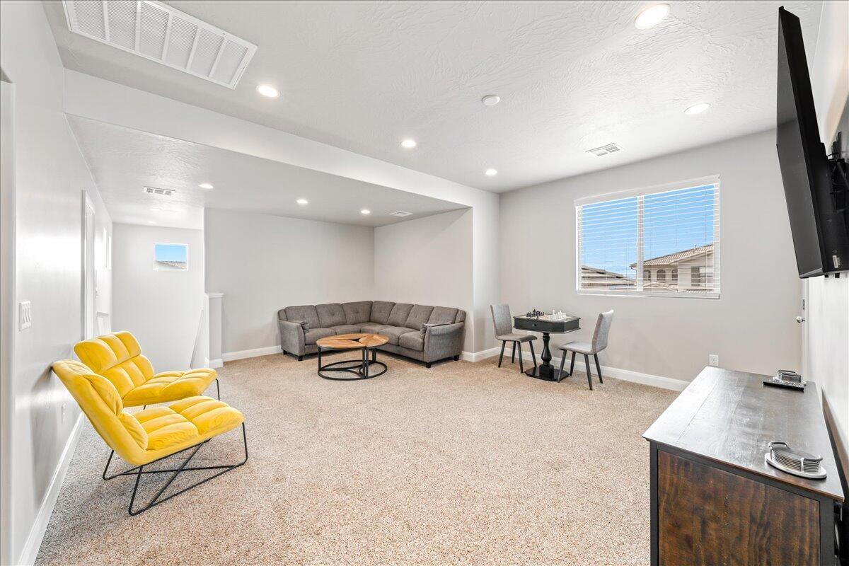 PASEOS AT SIENNA HILLS - Residential