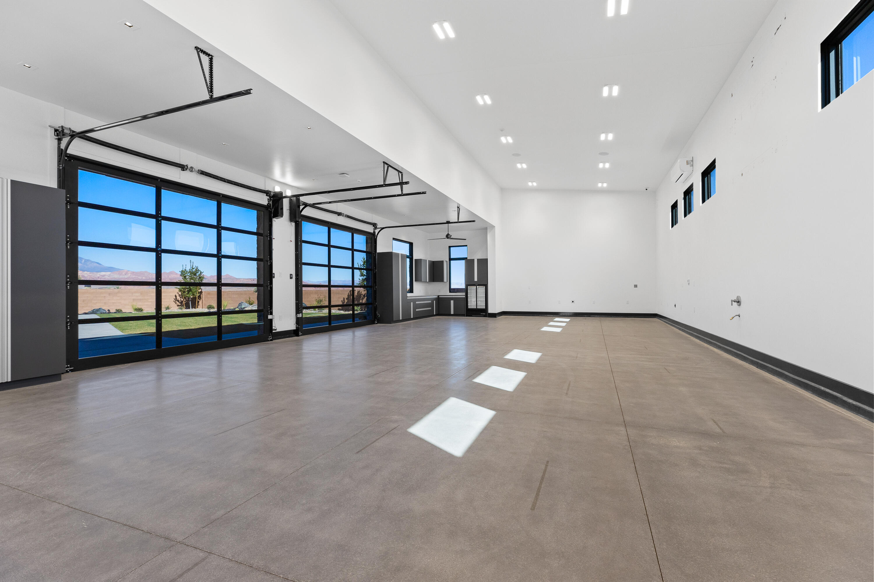 WESTGATE HILLS - Residential