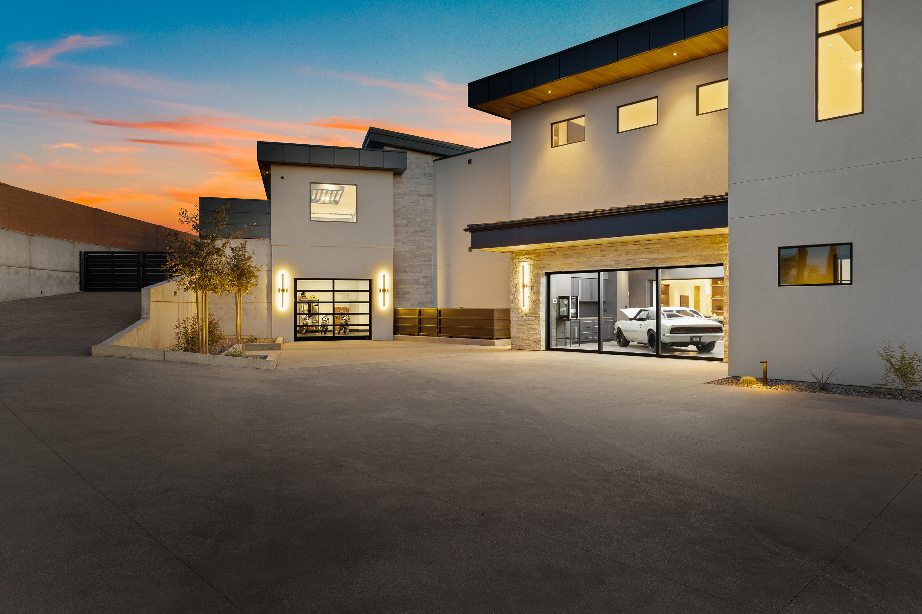 WESTGATE HILLS - Residential