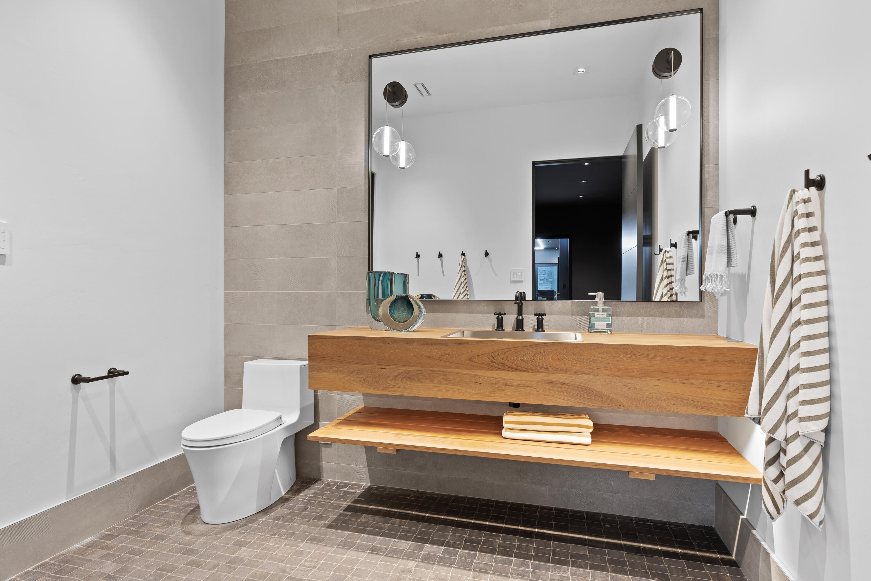 WESTGATE HILLS - Residential