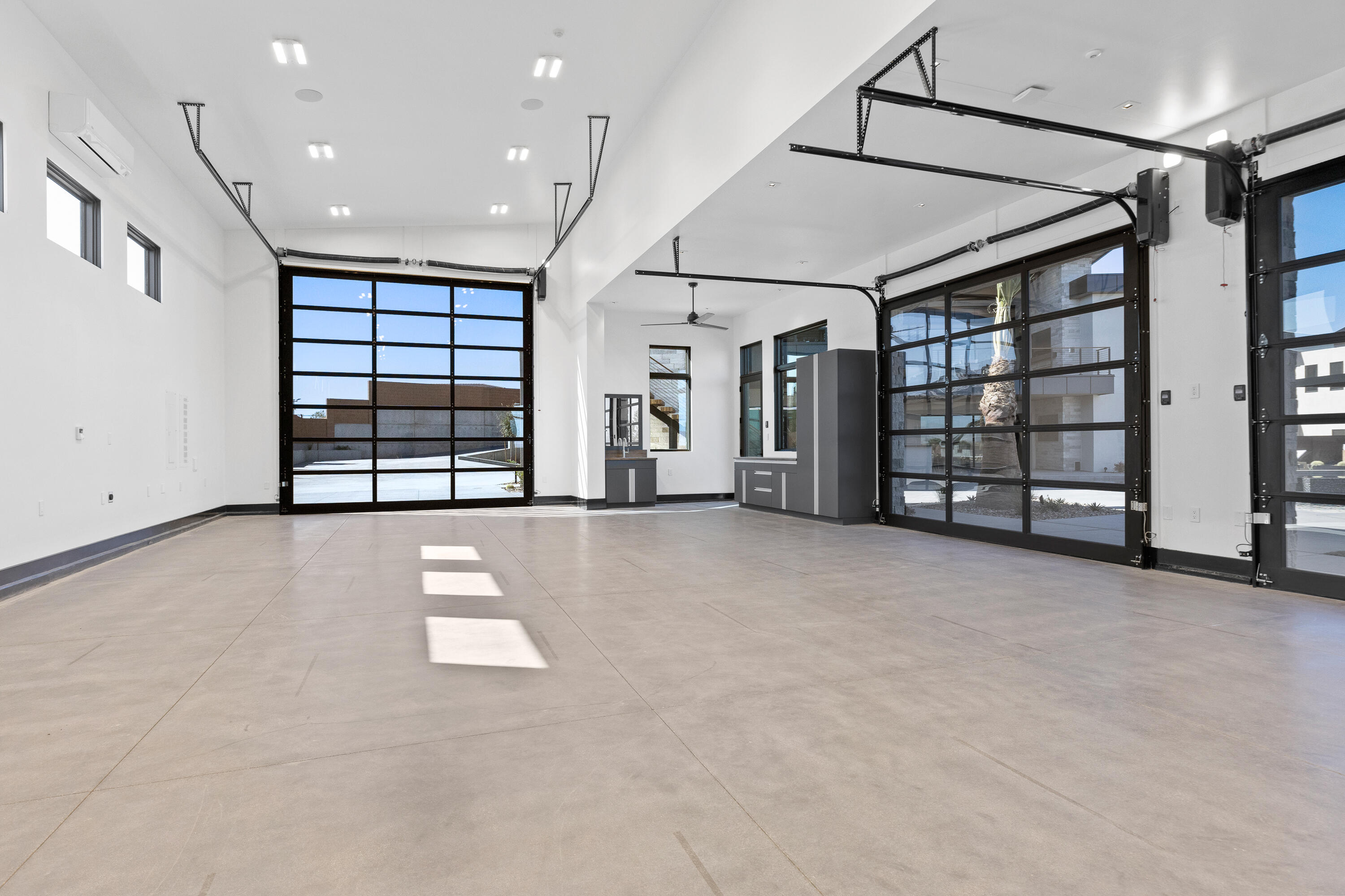 WESTGATE HILLS - Residential