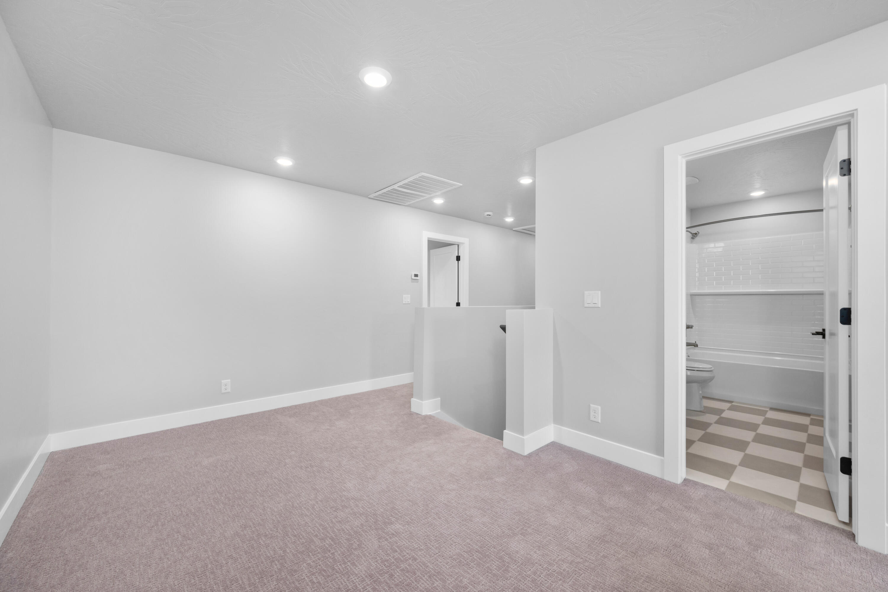 RISE AT CORAL CANYON - Residential