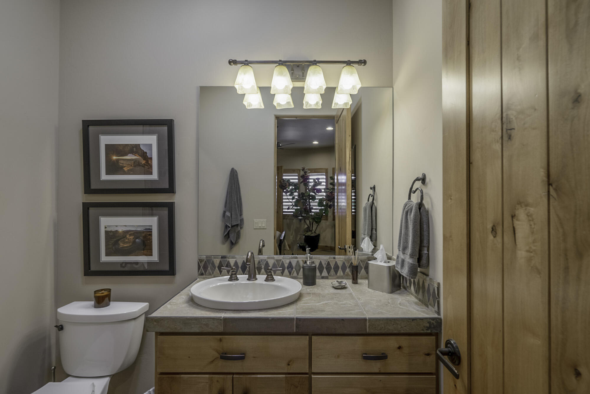 KACHINA SPRINGS EAST AT ENTRADA - Residential