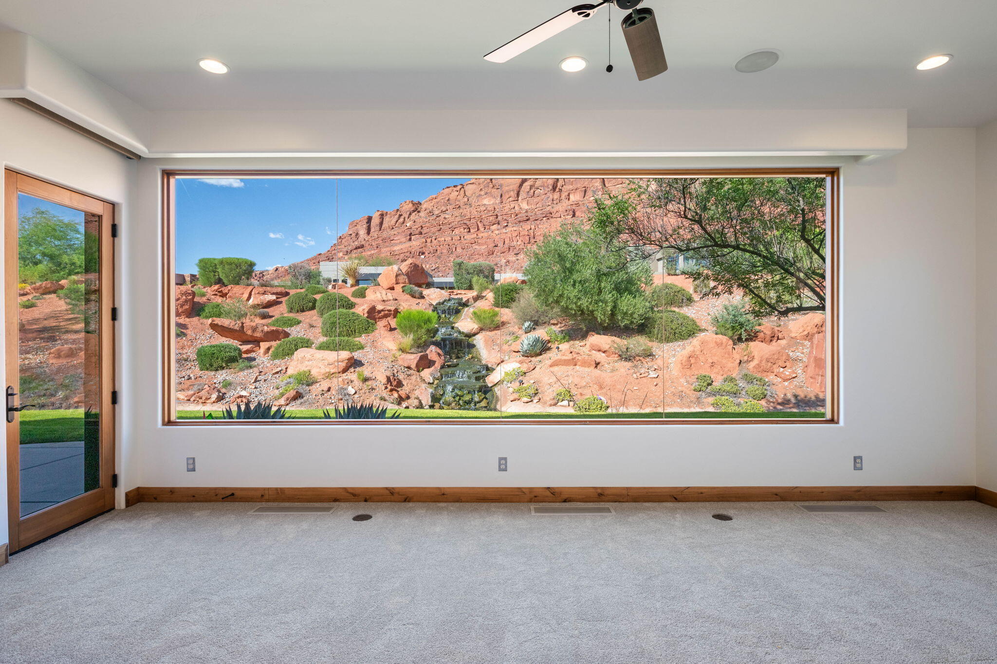 KACHINA SPRINGS EAST AT ENTRADA - Residential