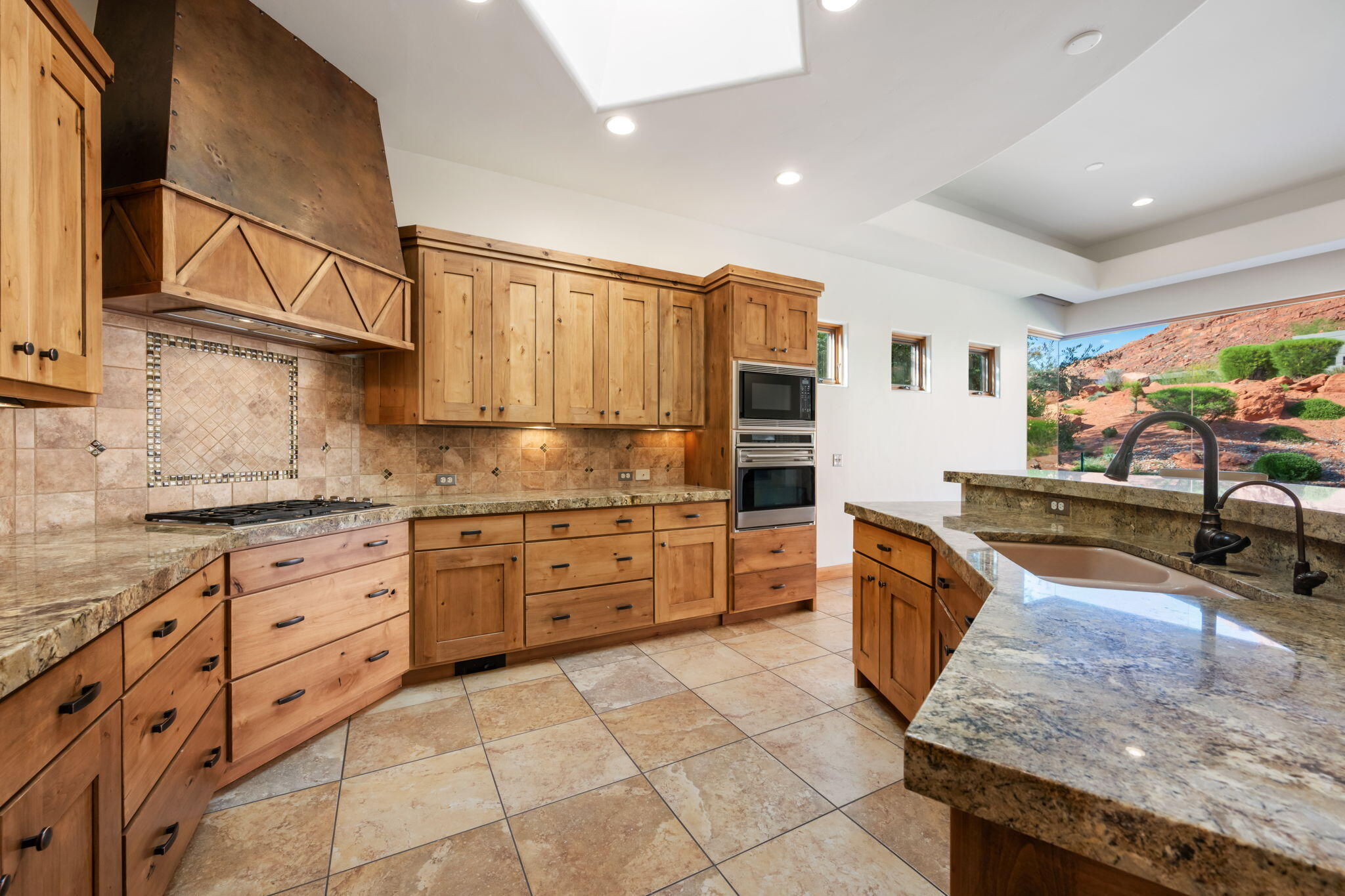KACHINA SPRINGS EAST AT ENTRADA - Residential