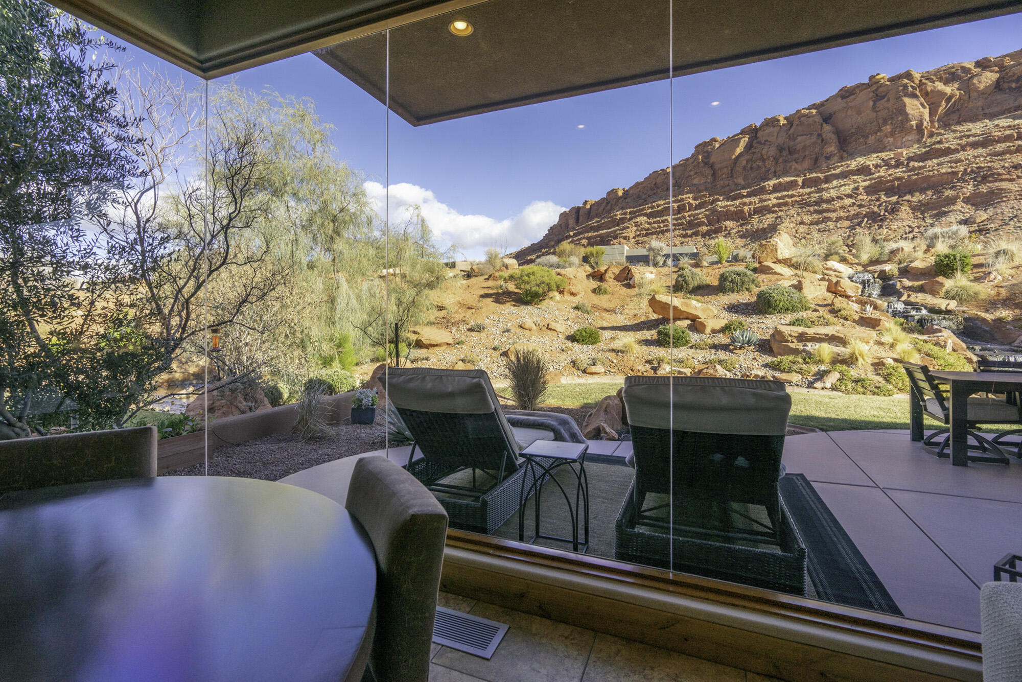 KACHINA SPRINGS EAST AT ENTRADA - Residential
