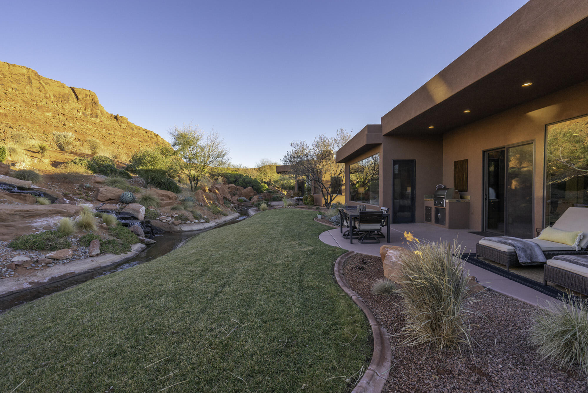 KACHINA SPRINGS EAST AT ENTRADA - Residential