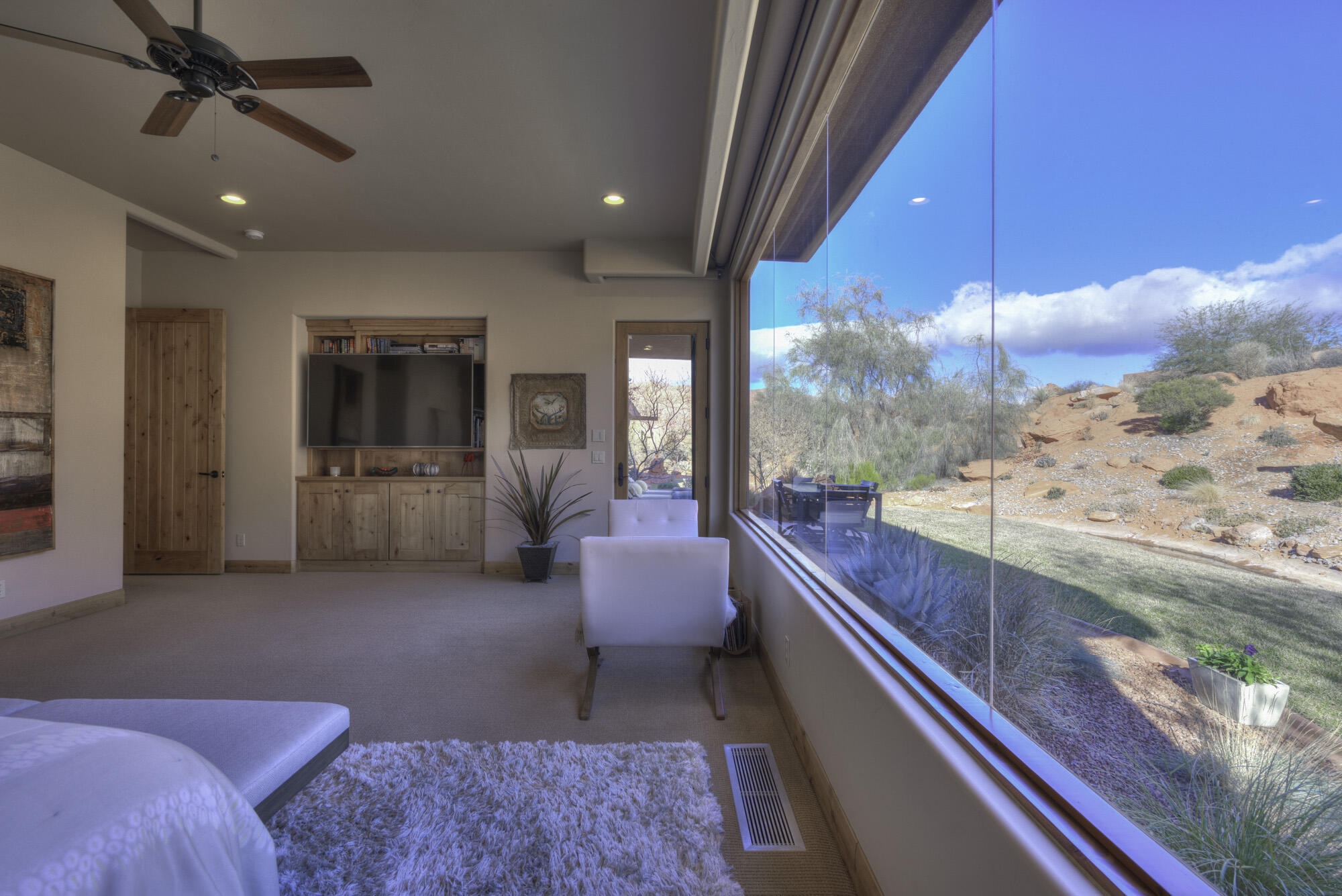 KACHINA SPRINGS EAST AT ENTRADA - Residential