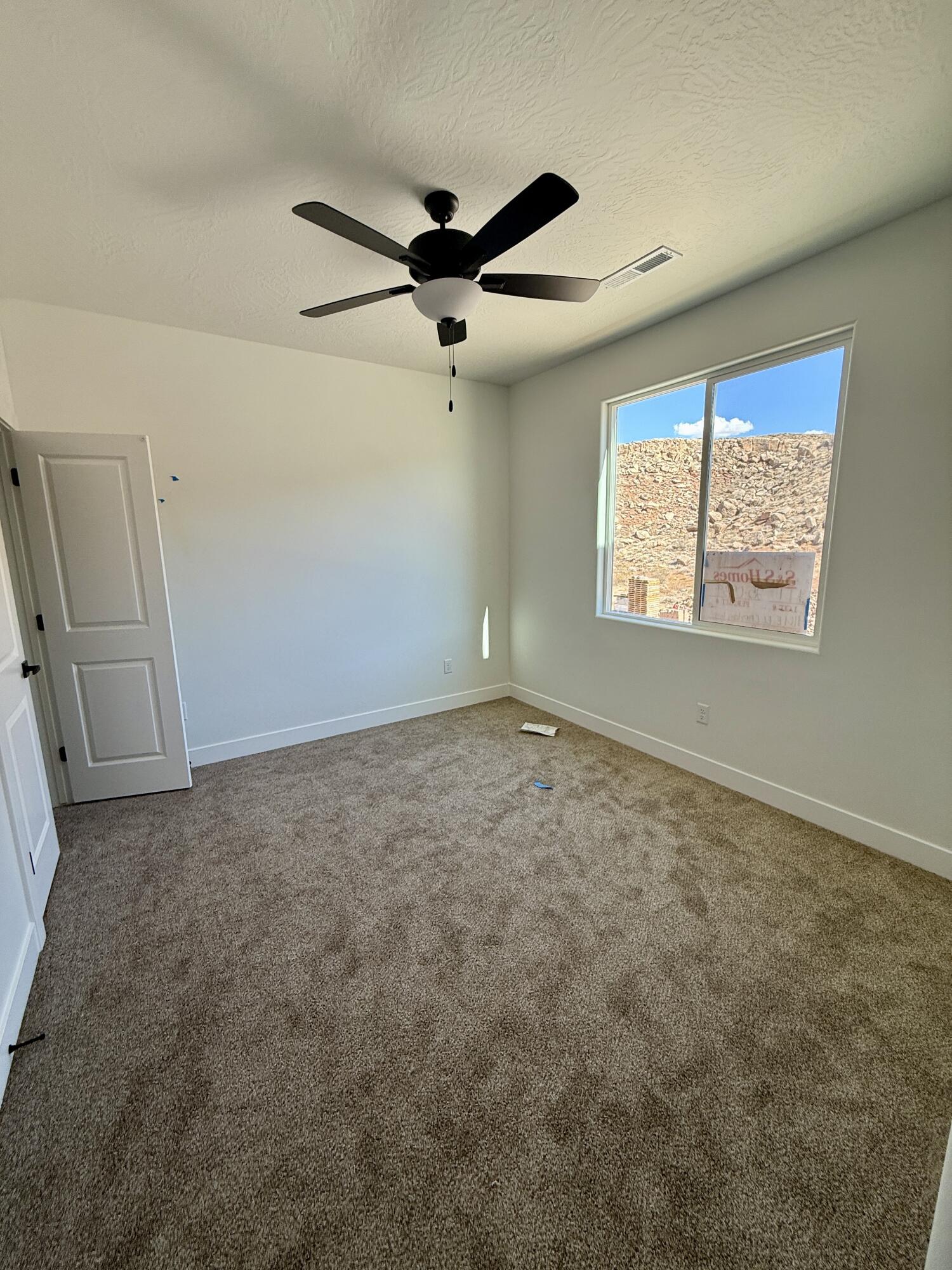 DESERT RESERVE - Residential