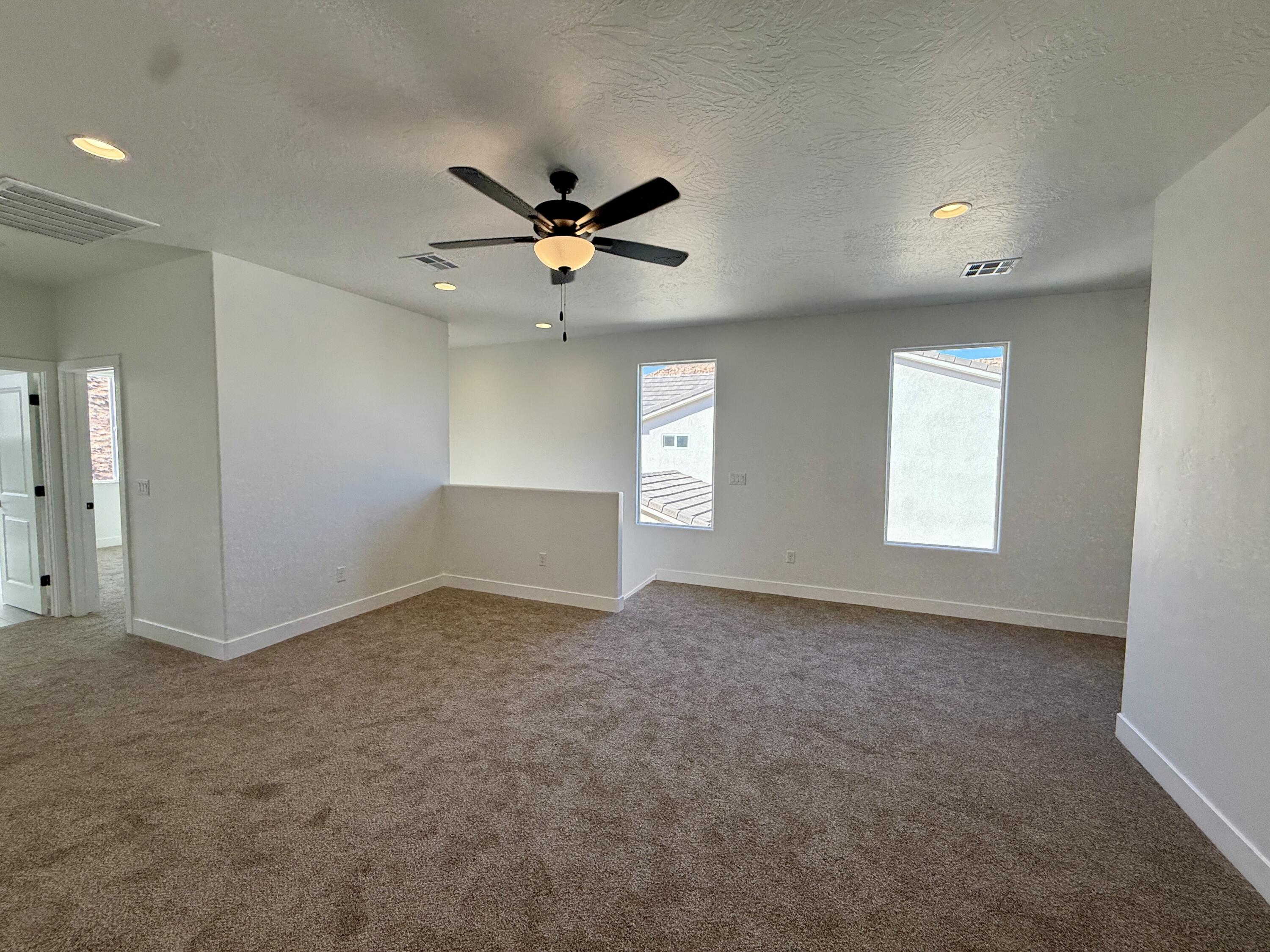 DESERT RESERVE - Residential