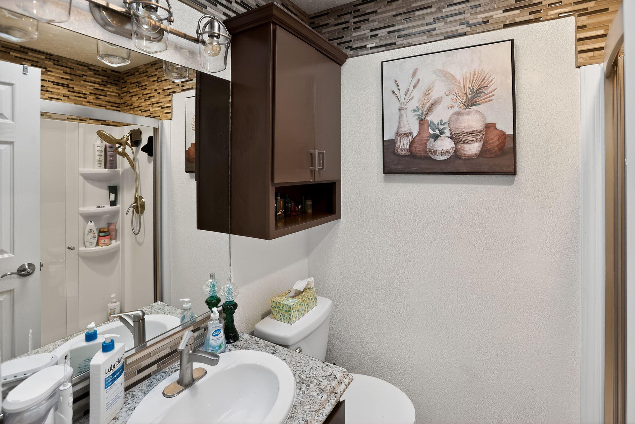 HARRISBURG LAKESIDE ESTATES - Residential