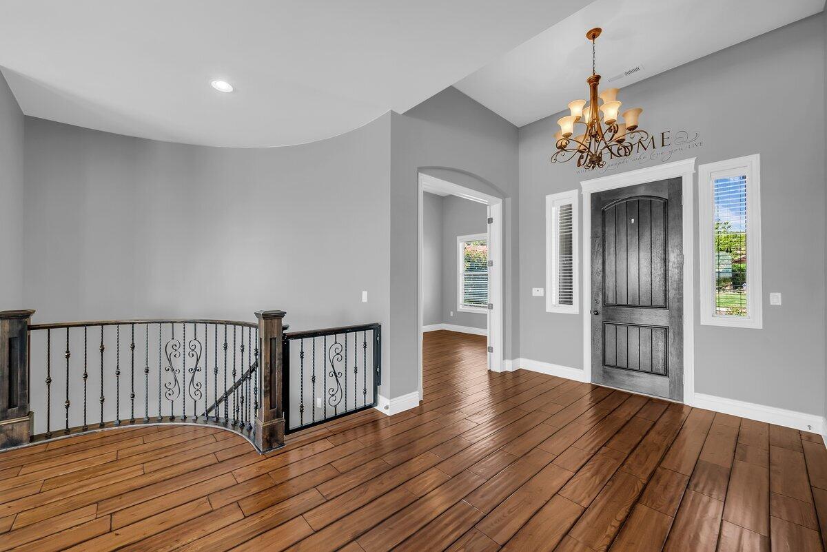 ESCALERA - Residential