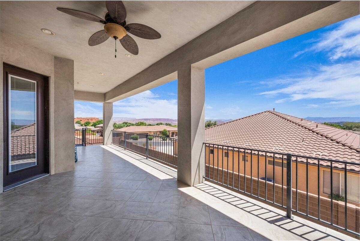 ESCALERA - Residential