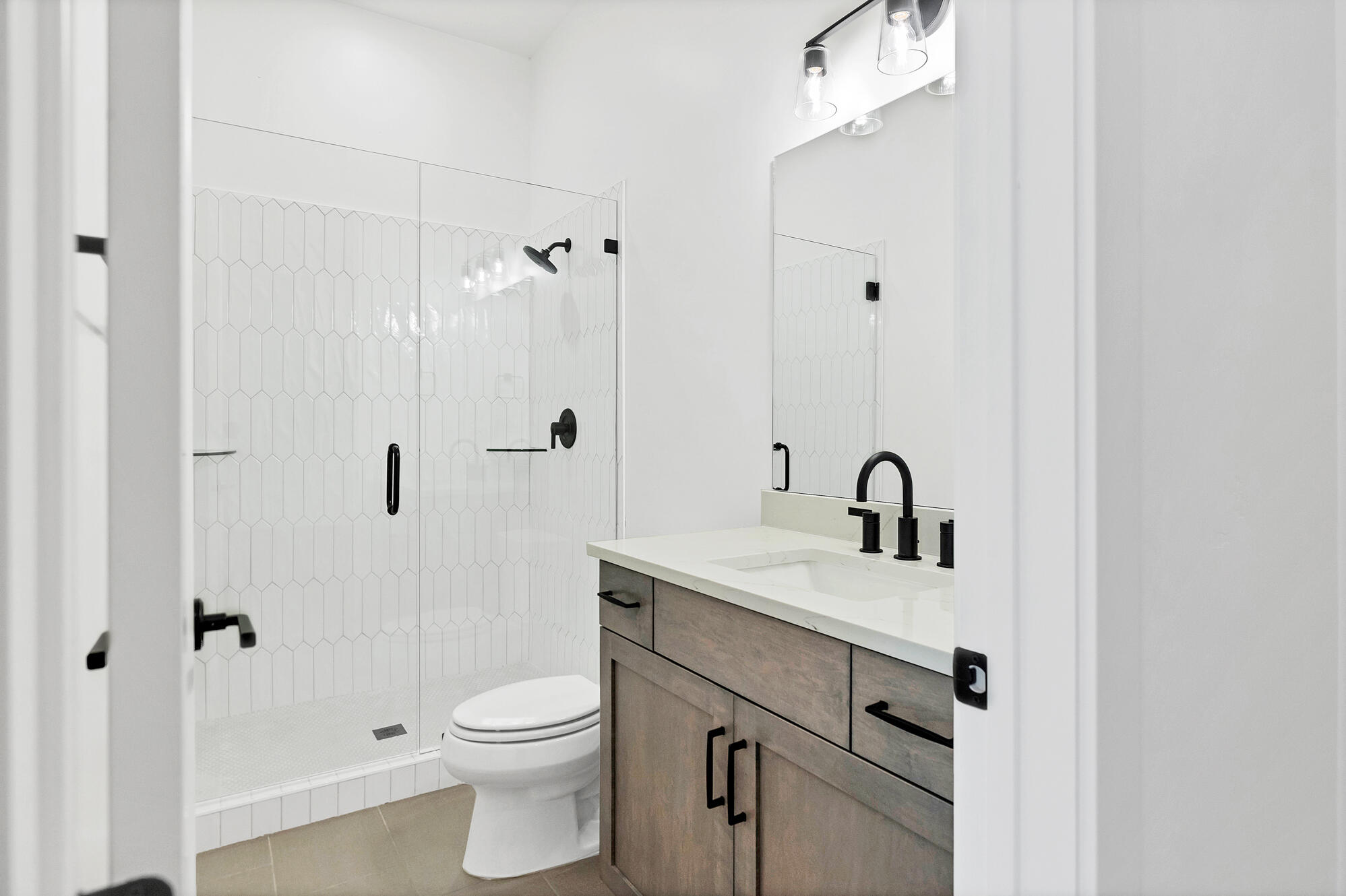 SHOOTING STAR - Residential