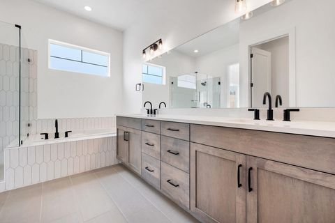 Tiny photo for 1284 E Andromeda ST, Washington, UT 84780 (MLS # 26-271282)