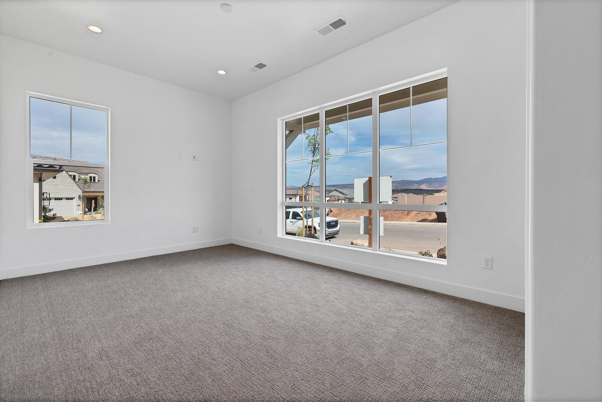 SHOOTING STAR - Residential