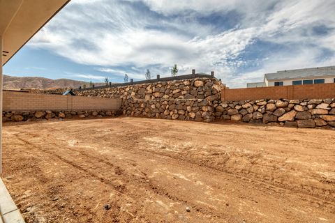 Tiny photo for 1284 E Andromeda ST, Washington, UT 84780 (MLS # 26-271282)