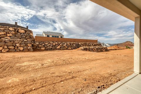 Tiny photo for 1284 E Andromeda ST, Washington, UT 84780 (MLS # 26-271282)