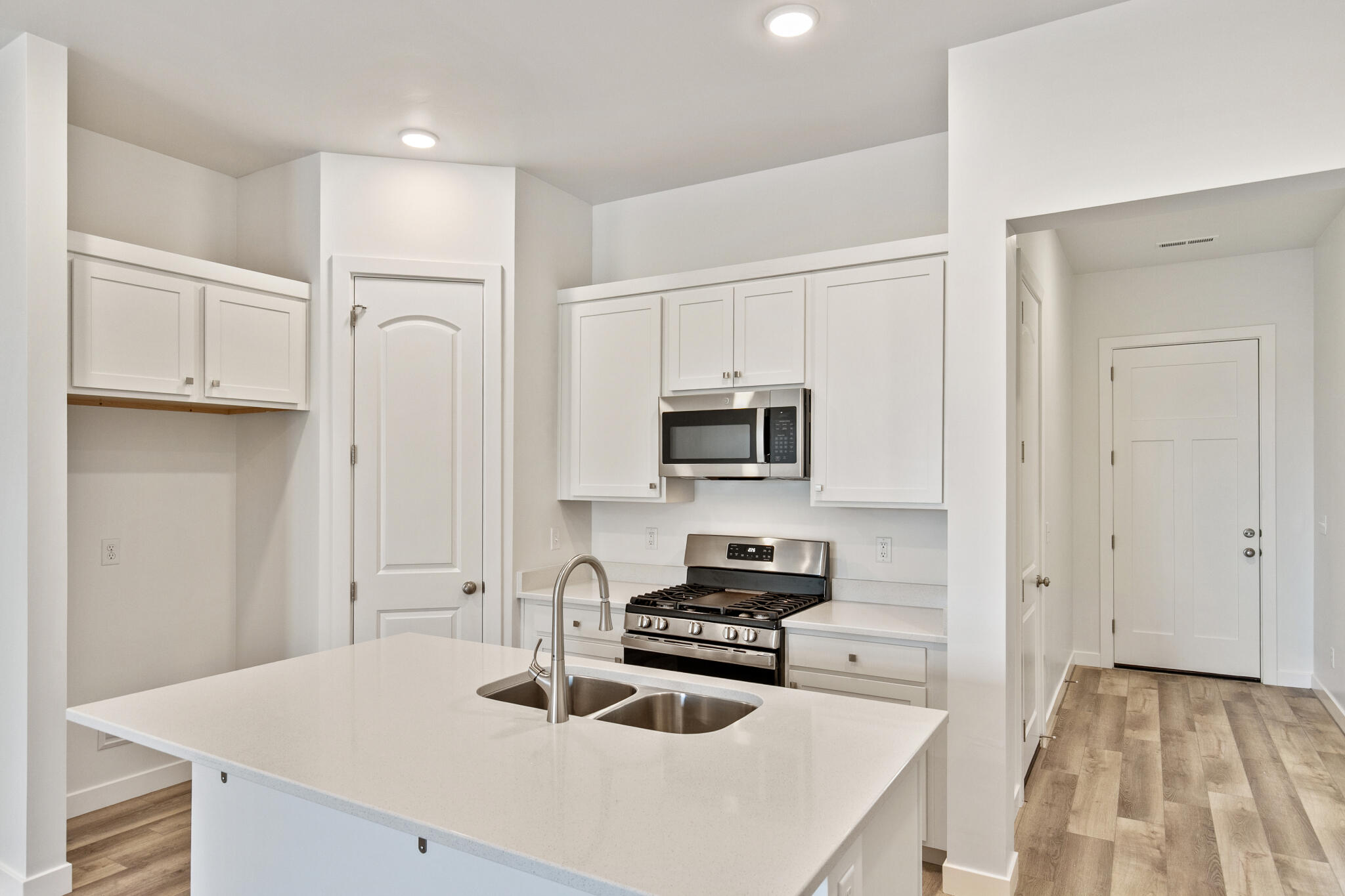 SKY VIEW ESTATES - Residential