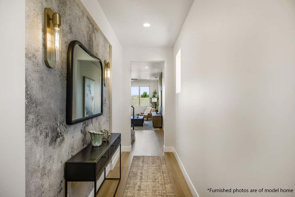 Photo of 959 N Manen ST, Washington, UT 84780 (MLS # 26-275113)