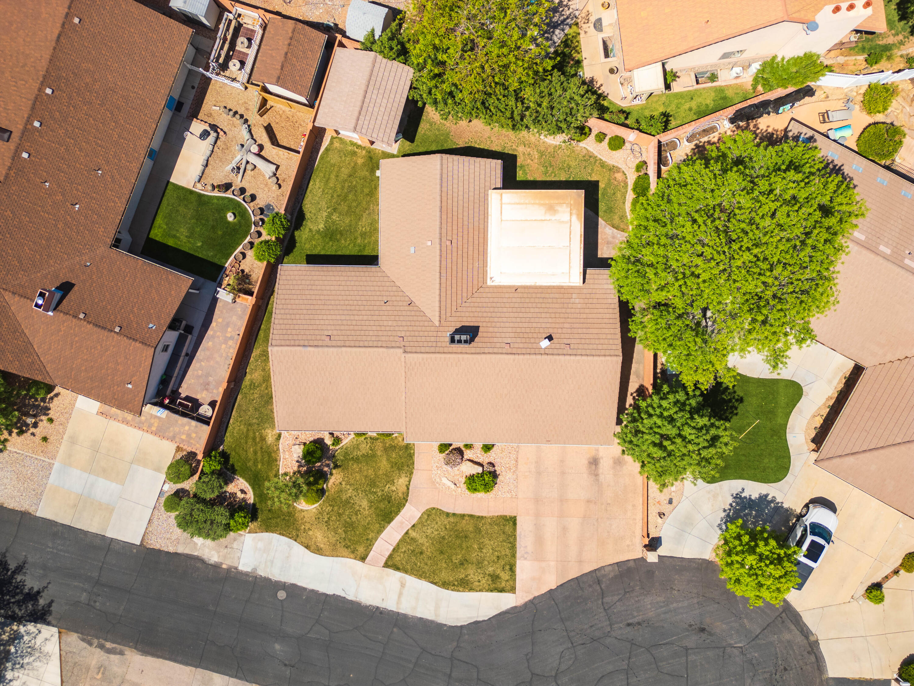 BLOOMINGTON HILLS - Residential