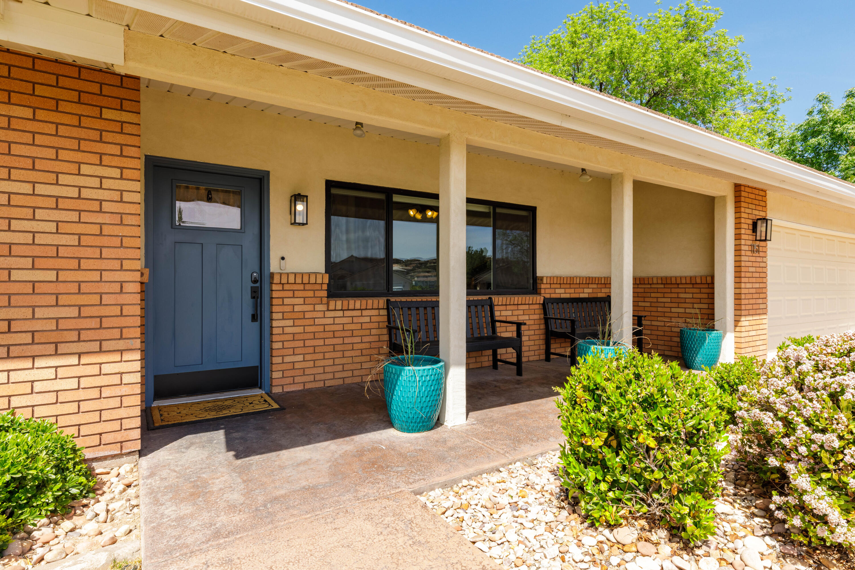 BLOOMINGTON HILLS - Residential