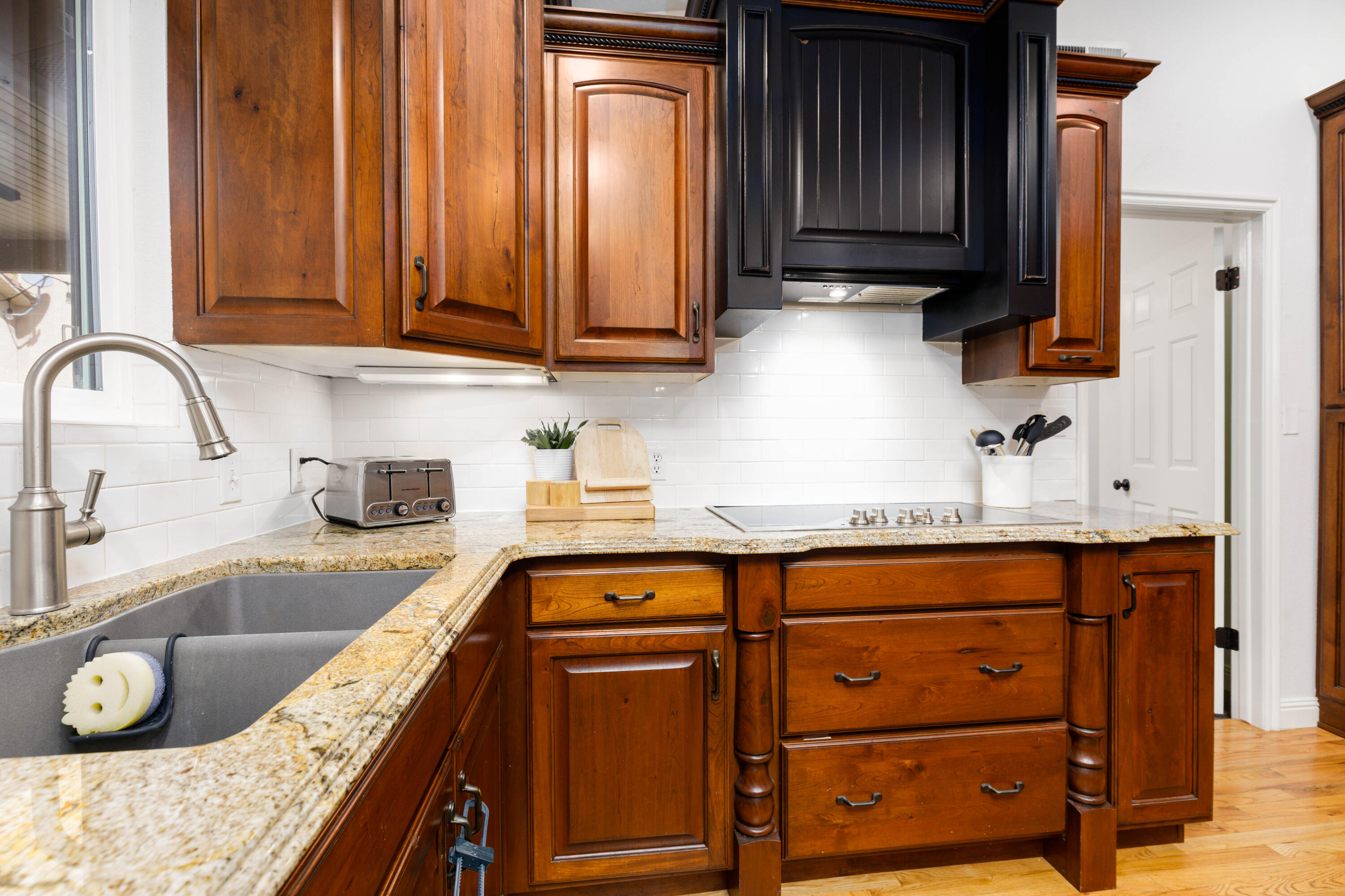 BLOOMINGTON HILLS - Residential