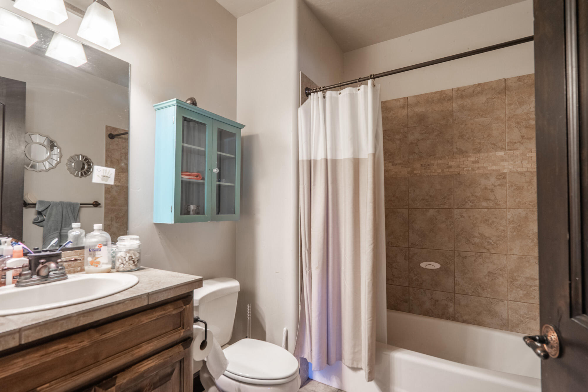 VILLA BONITA ESTATES - Residential