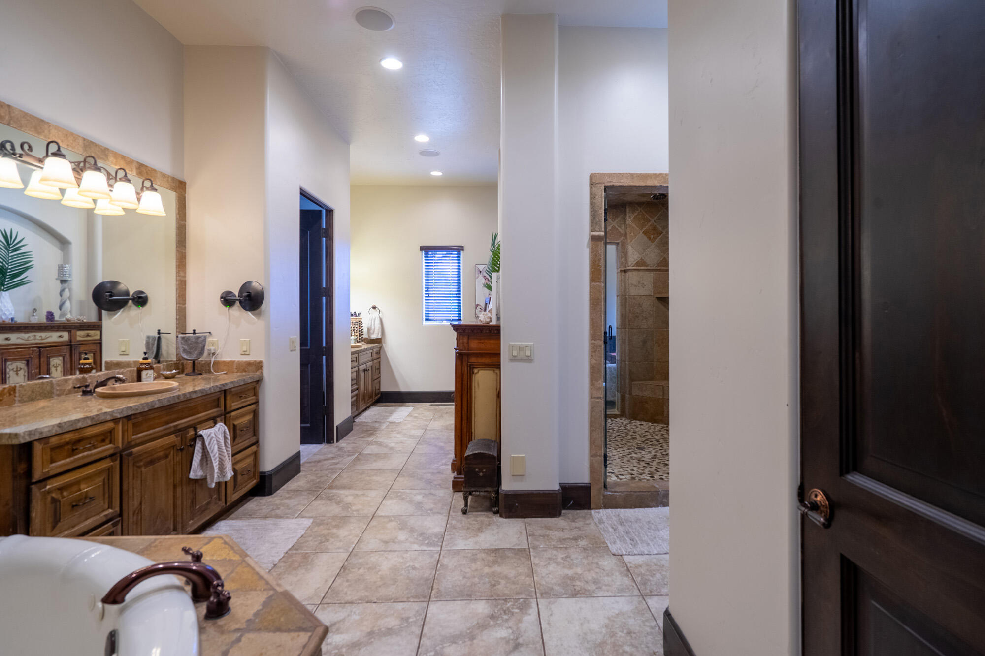 VILLA BONITA ESTATES - Residential