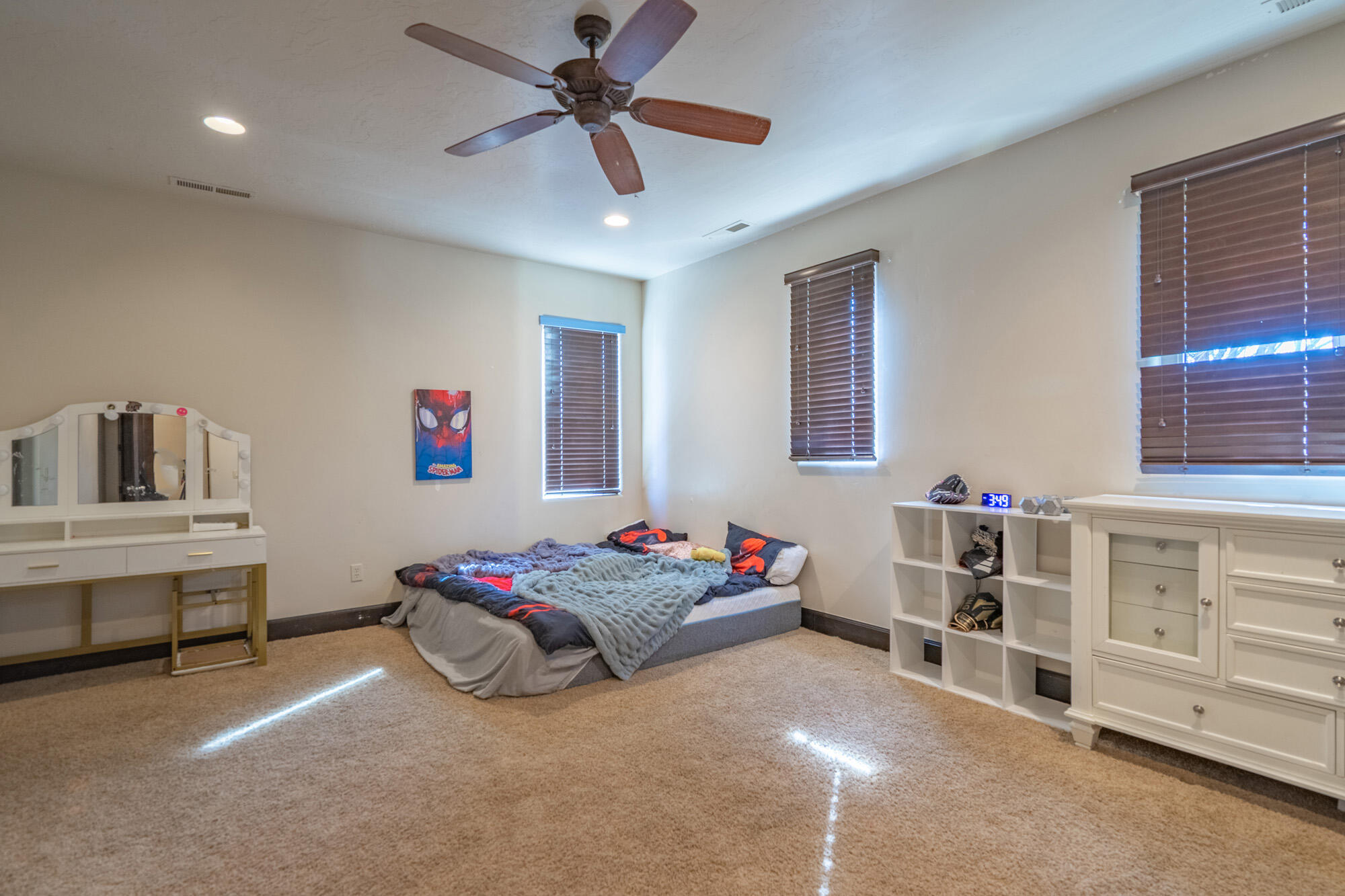 VILLA BONITA ESTATES - Residential