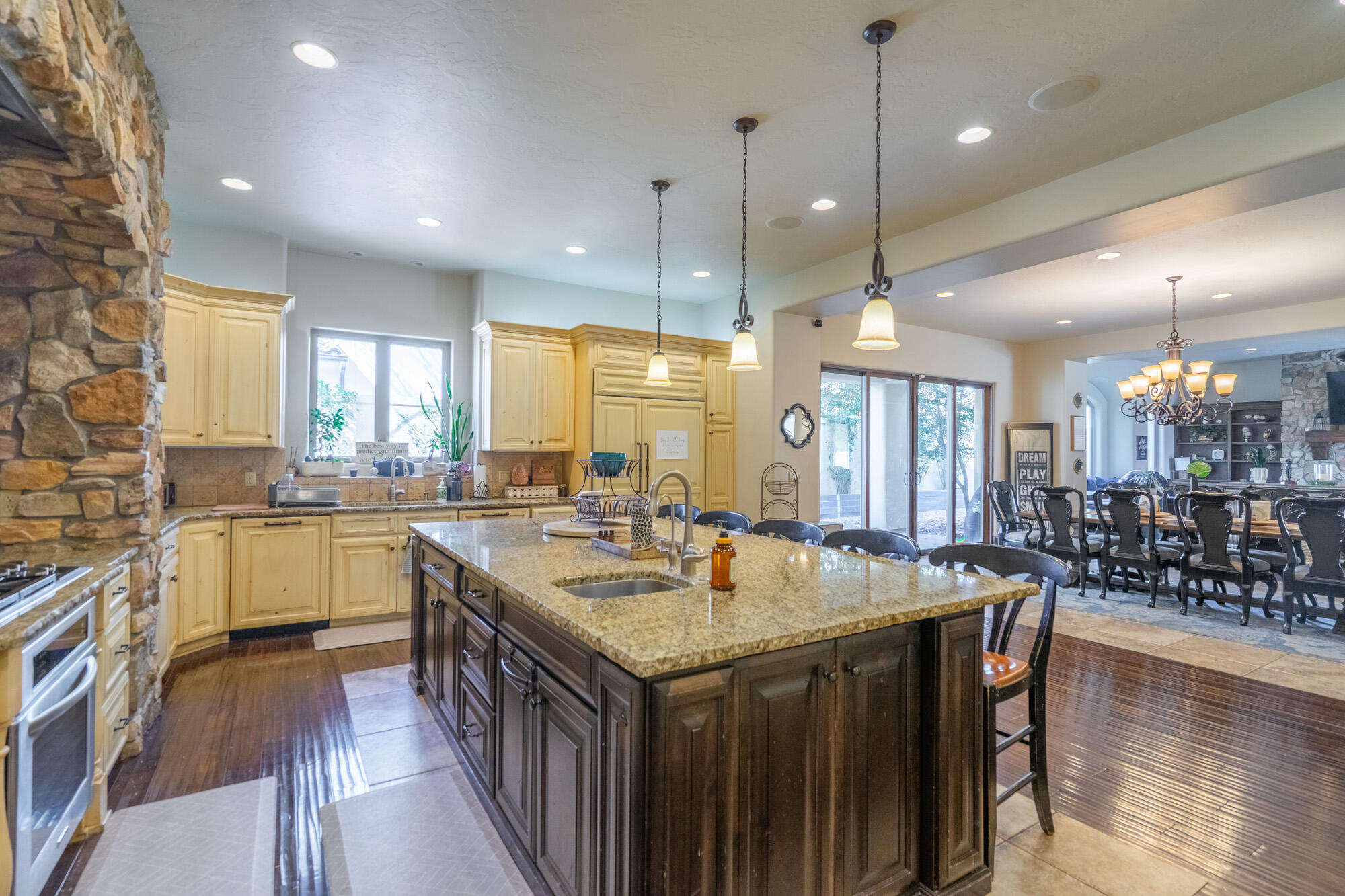 VILLA BONITA ESTATES - Residential