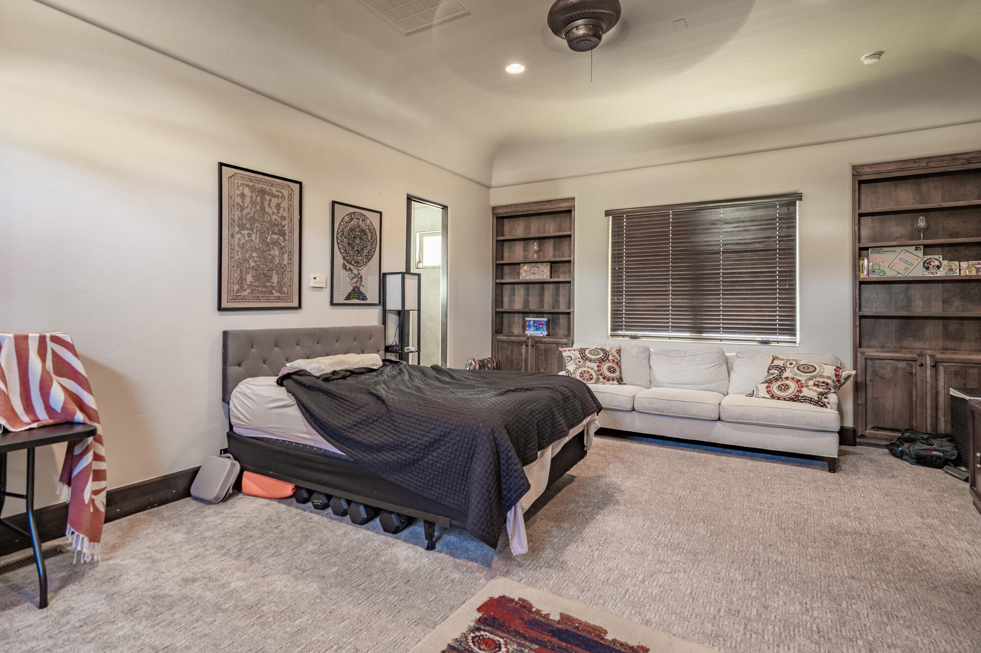 VILLA BONITA ESTATES - Residential