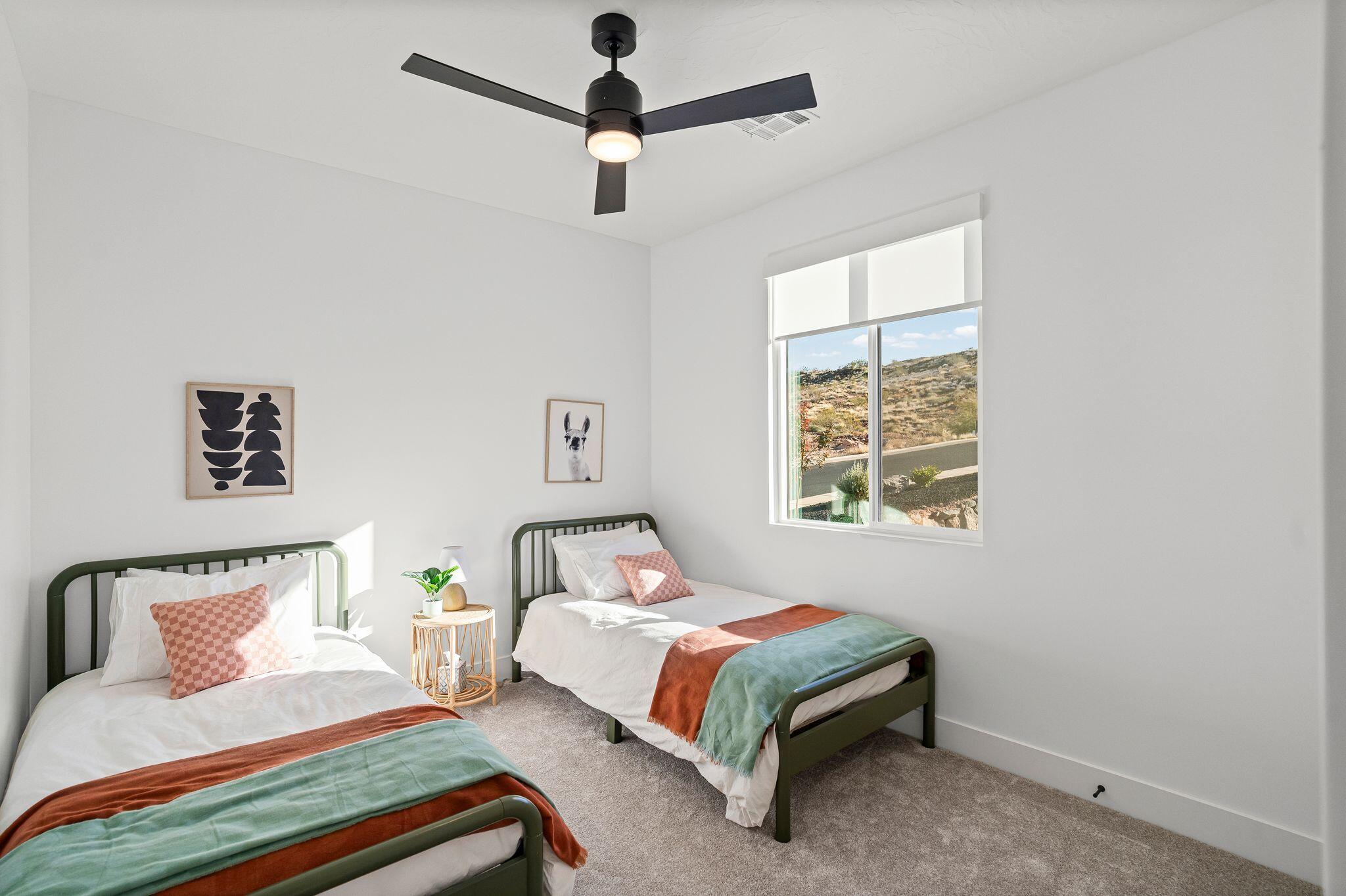 DESERT FLOWER - Residential