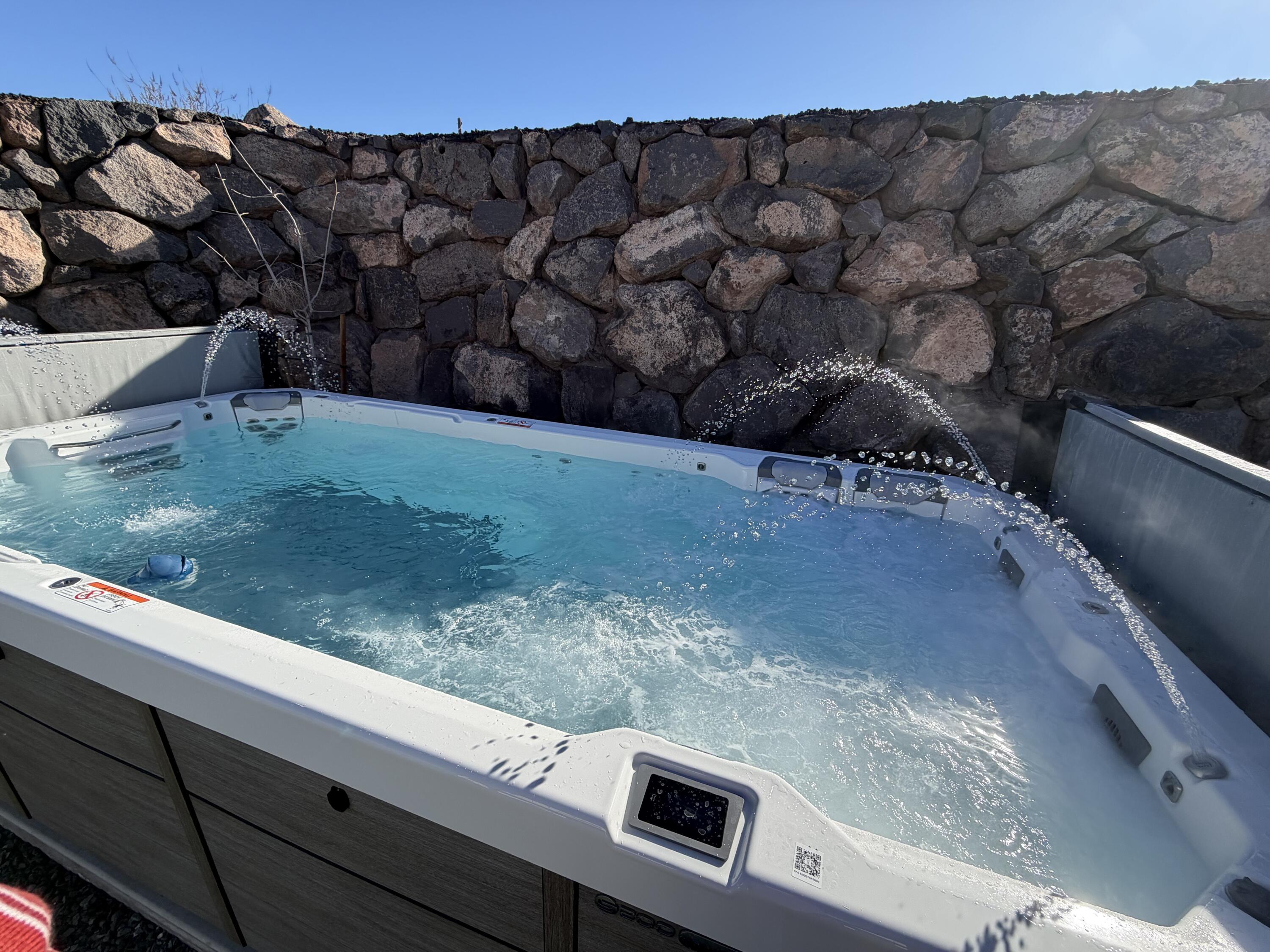 DESERT FLOWER - Residential