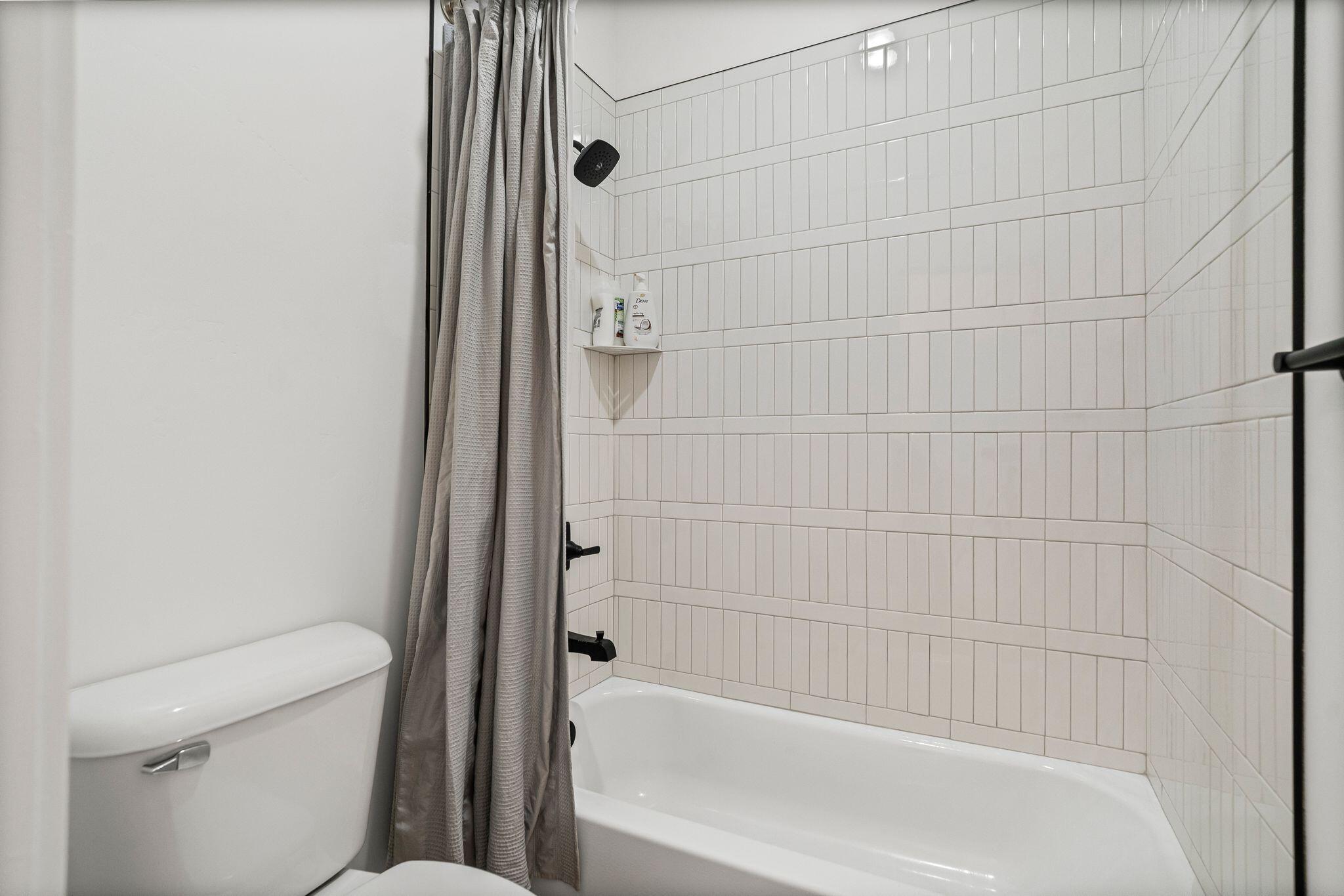 DESERT FLOWER - Residential