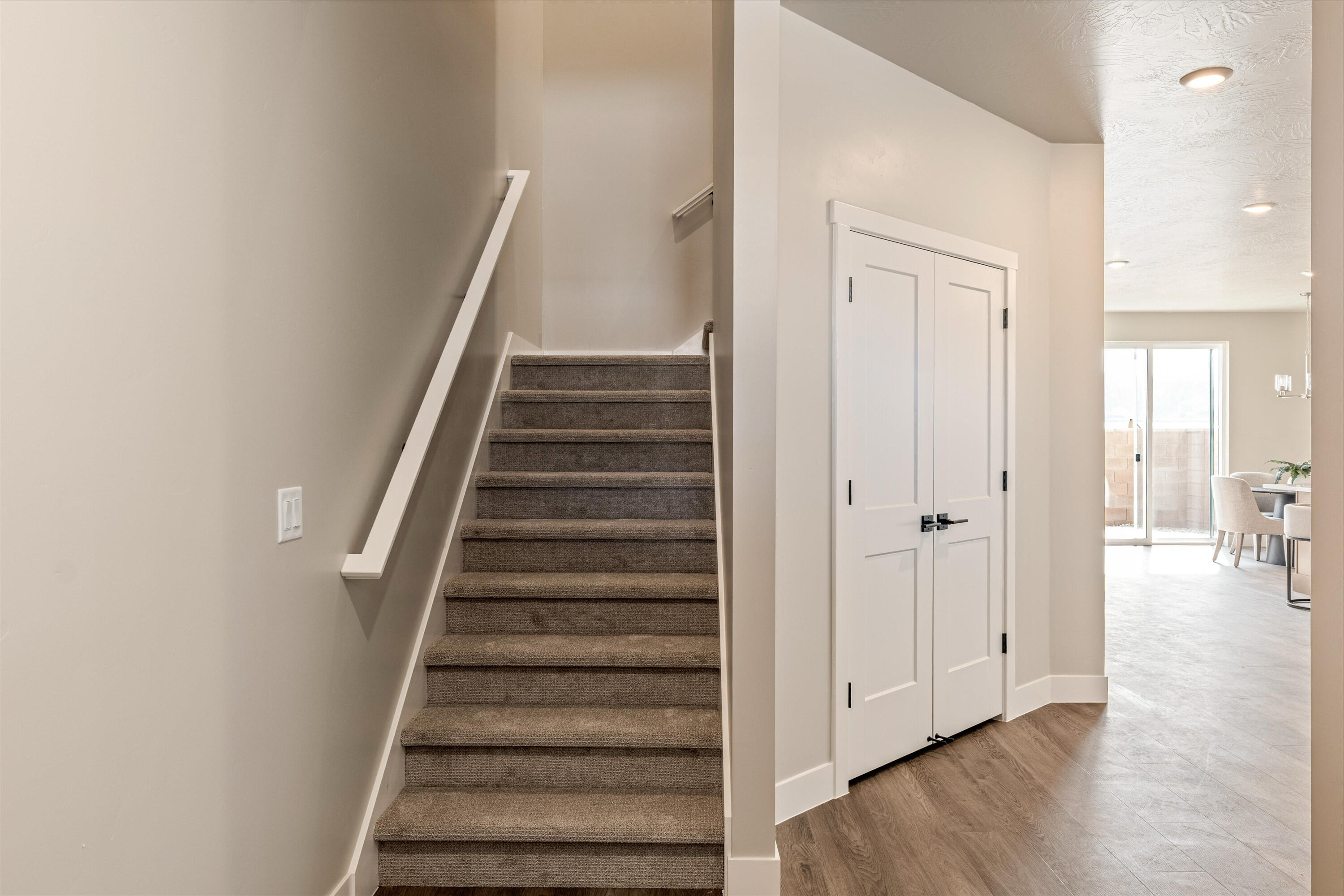 HURRICANE HEIGHTS TOWNHOMES - Residential