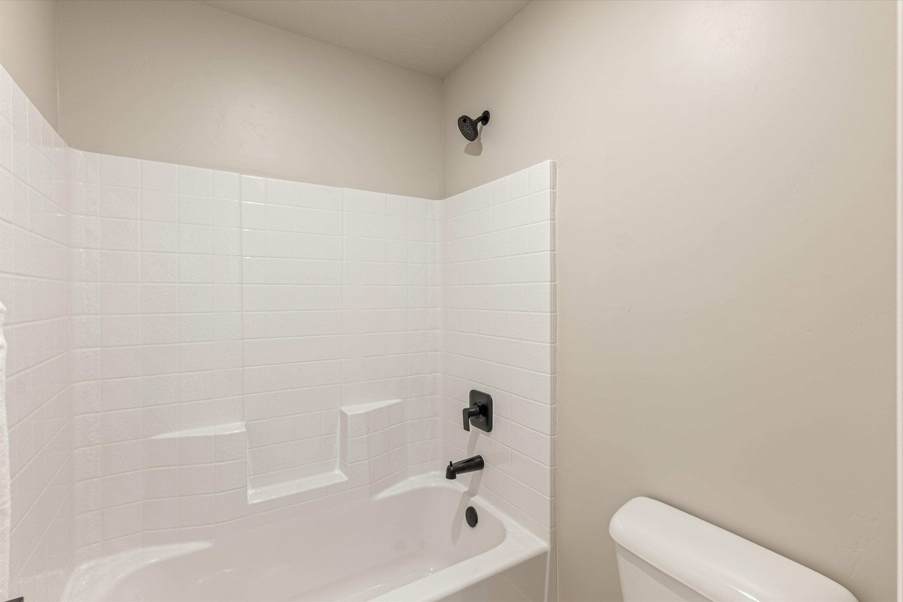 HURRICANE HEIGHTS TOWNHOMES - Residential