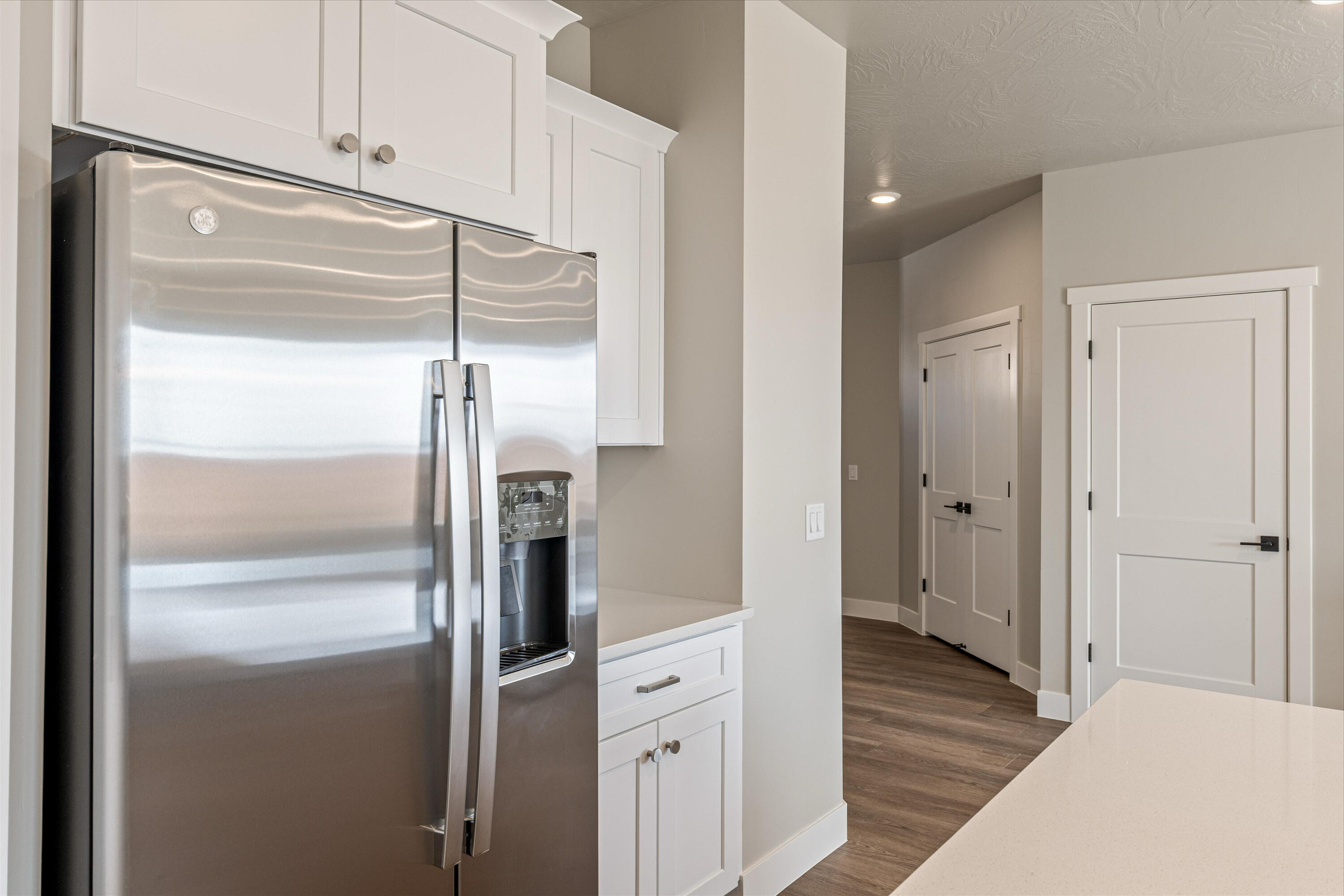 HURRICANE HEIGHTS TOWNHOMES - Residential