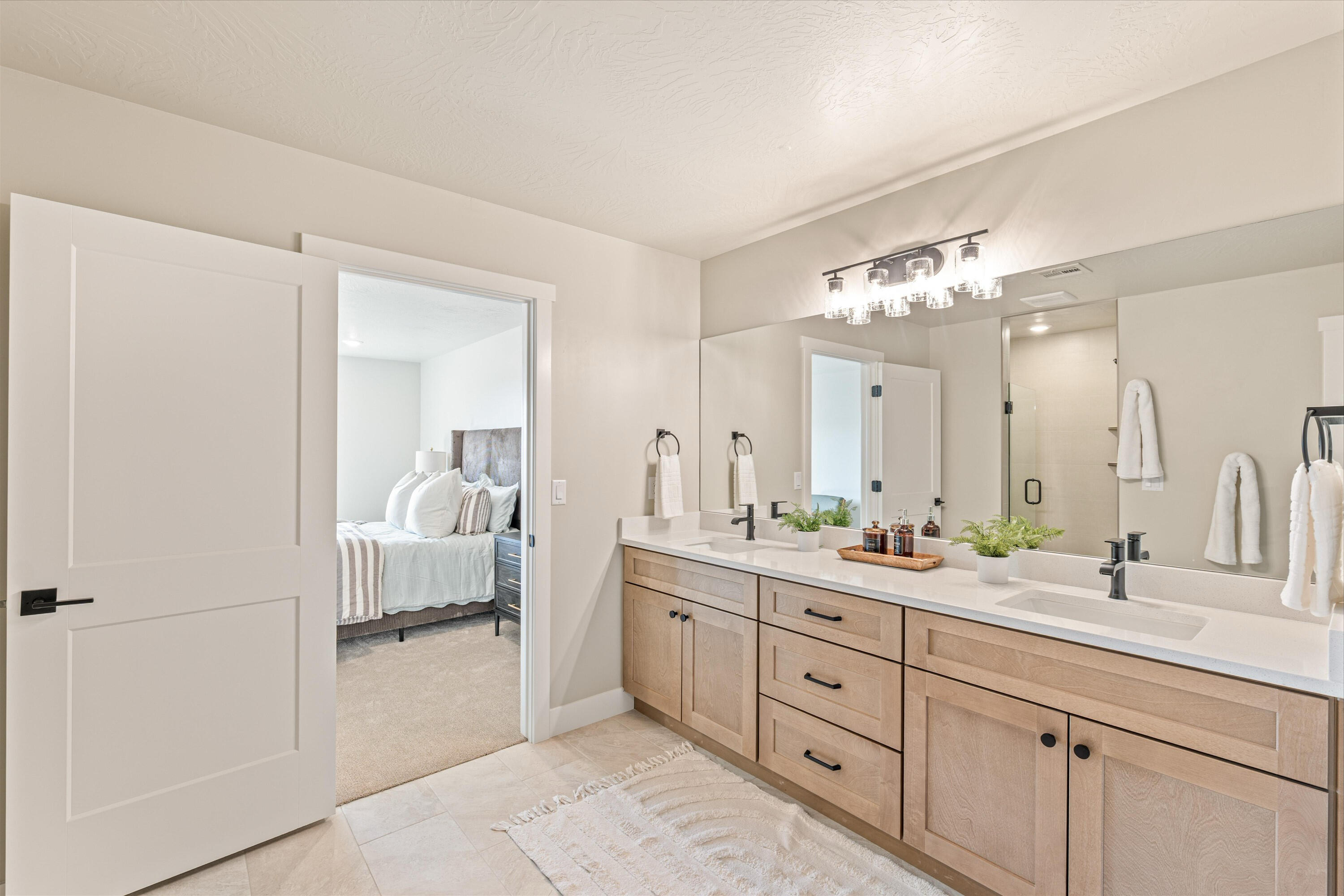 HURRICANE HEIGHTS TOWNHOMES - Residential