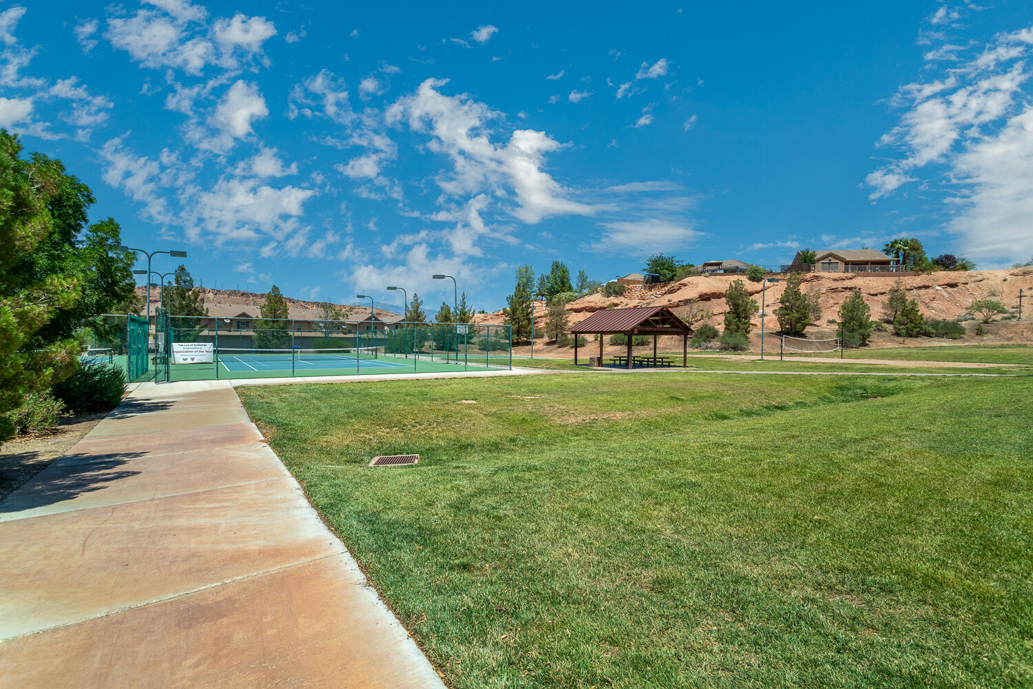 HIDDEN VALLEY TOWN HOMES - Residential