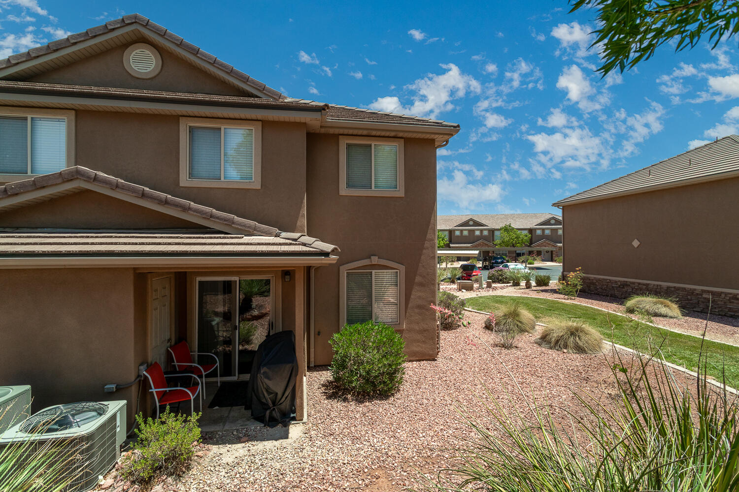 HIDDEN VALLEY TOWN HOMES - Residential