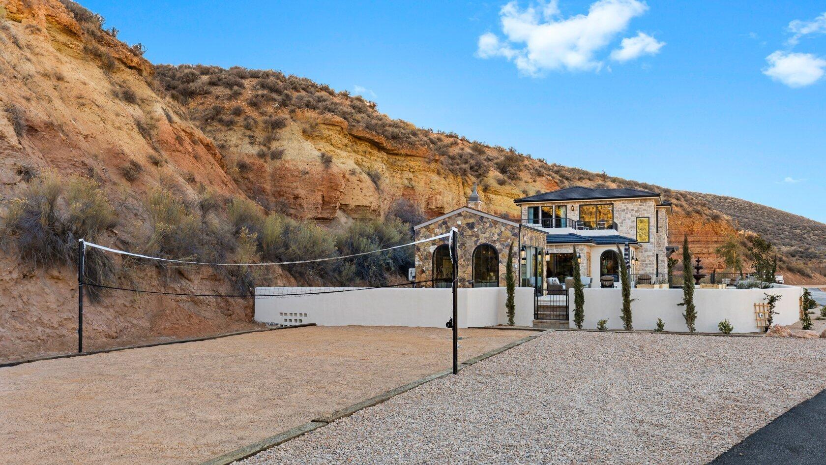 ROCKVILLE TOWNSITE - Residential