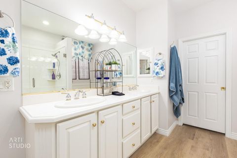 Tiny photo for 1632 W WONDERSTONE DR, Saint George, UT 84790 (MLS # 26-268002)